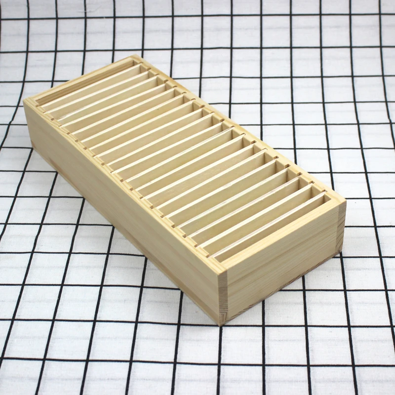 wood storage box.jpg