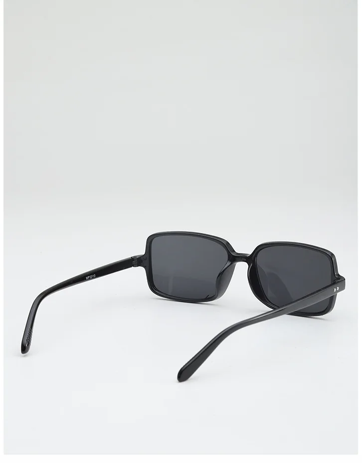 2026 New Cross-Border Vintage Square Sunglasses European And American Fashion Simple Rivet Unisex Flat Lens UV400 Full_voghion.com