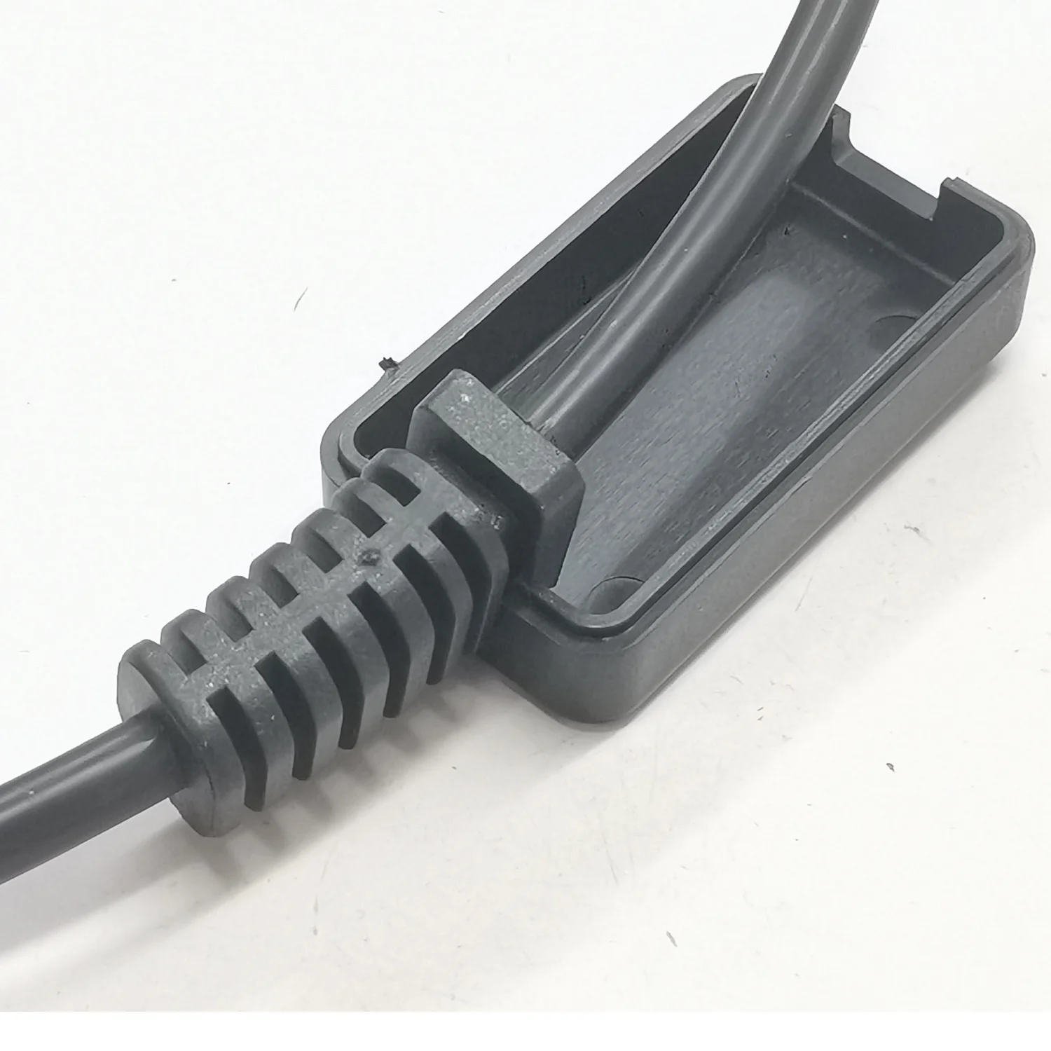 cable strain relief connector cable strain relief connector