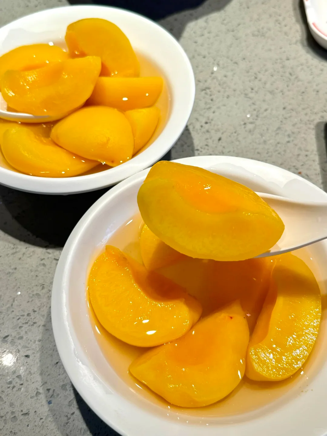Top Quality Sweet Healthy Fruit With OEM Brand Canned Yellow Peach Halves/Slices Canned Fruit