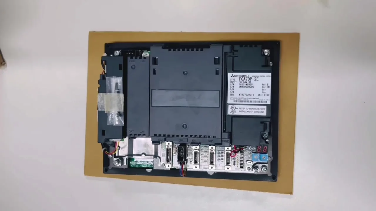 MITSUBISHI DC入力24V 3.8A電源ユニット FCUA-DX120 Mitsubishi M70 Numerical Control System - FCU7-DU120-12
