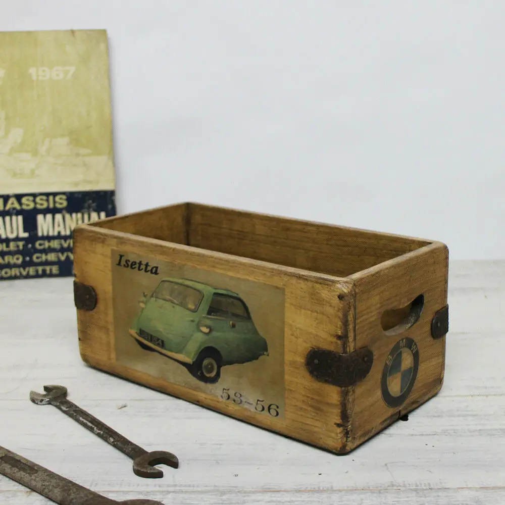 wood box.jpg