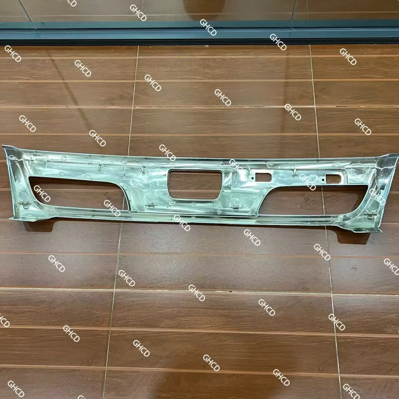 narrow isuzu mitsubishi nissan made plastic-3