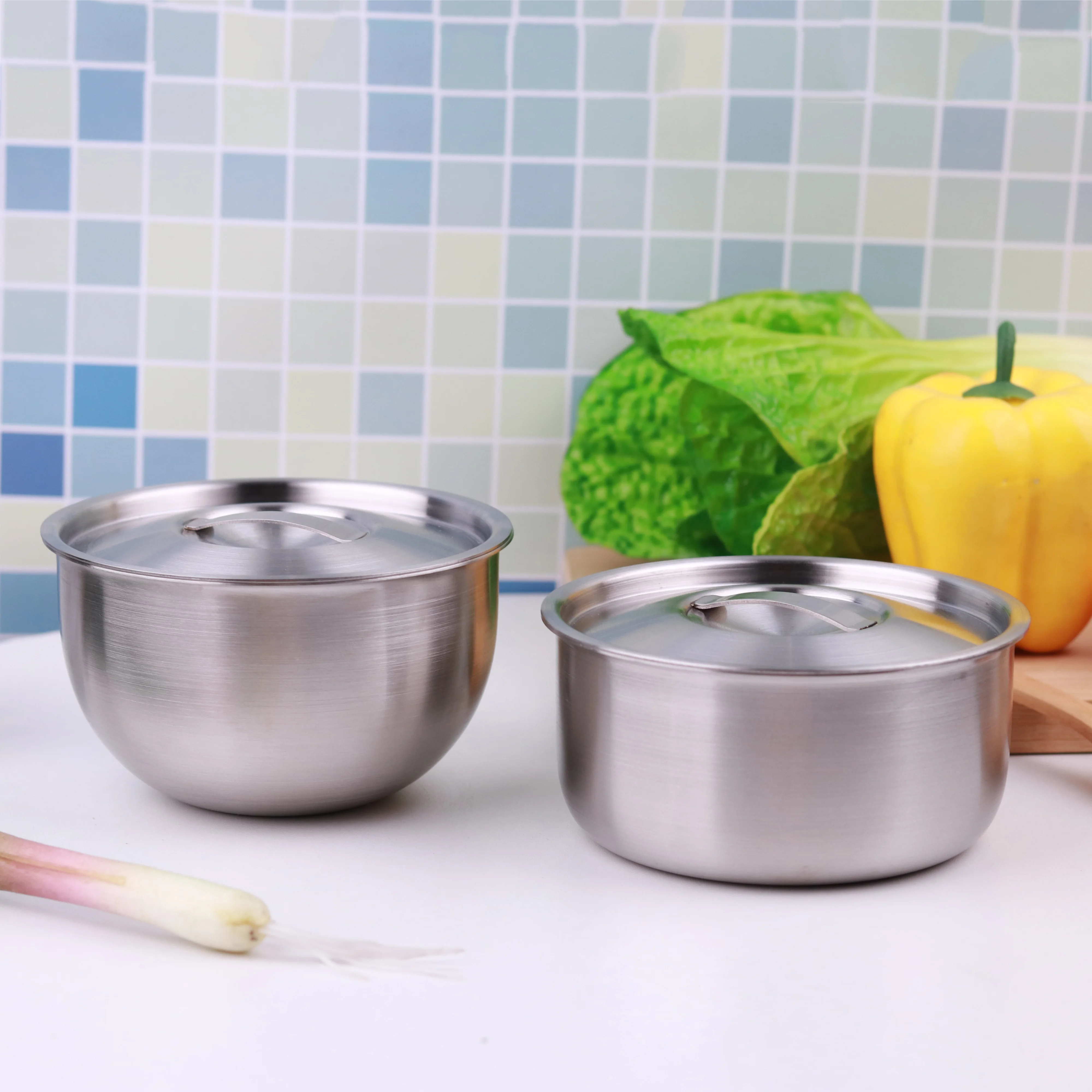 stainless steel serving bowl with lid