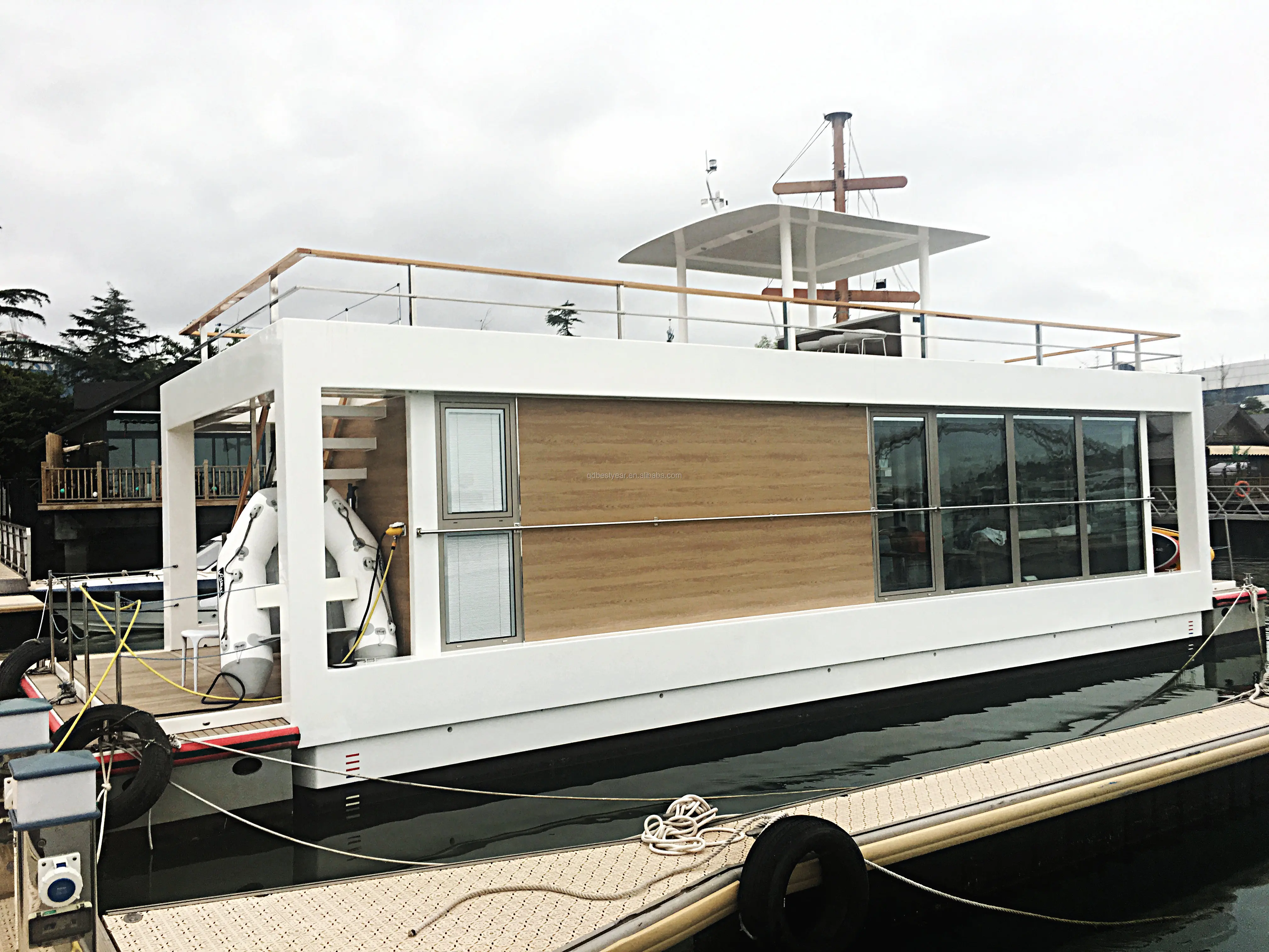 house boat 1460-2.JPG