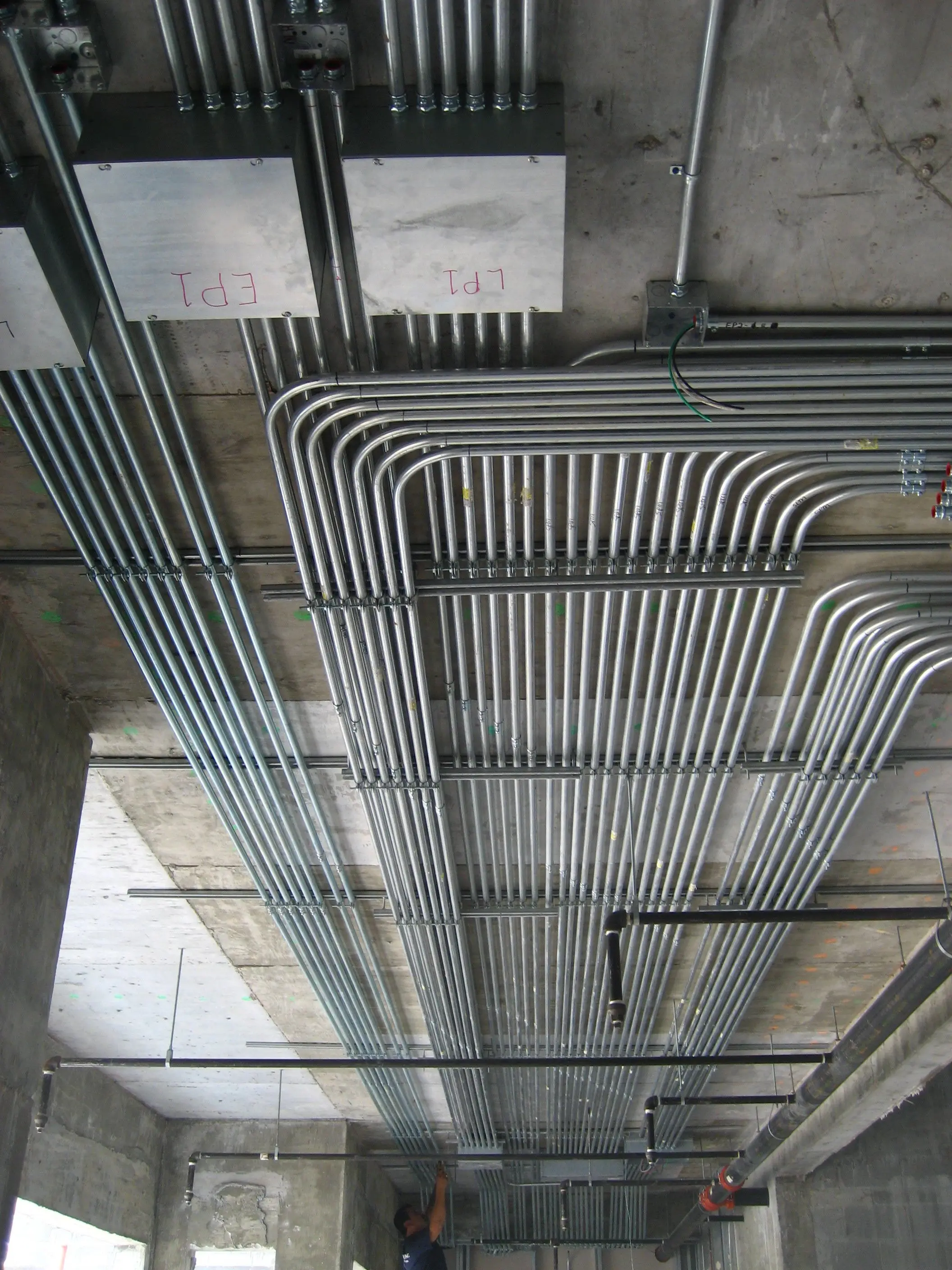 emt conduit installation