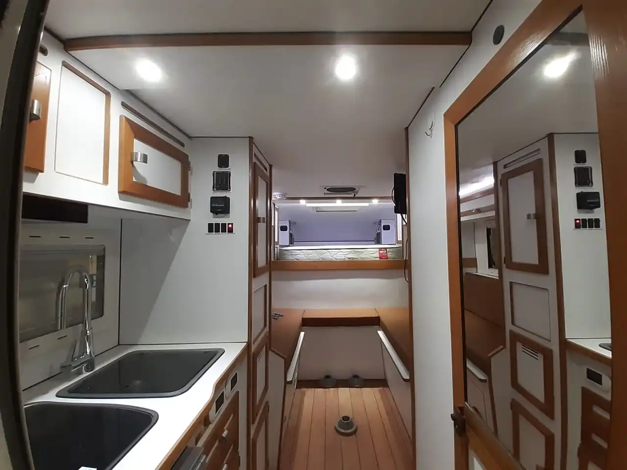 2020 Top Rank High Quality Luxury Hard Side Pickup Camper Truck Camper