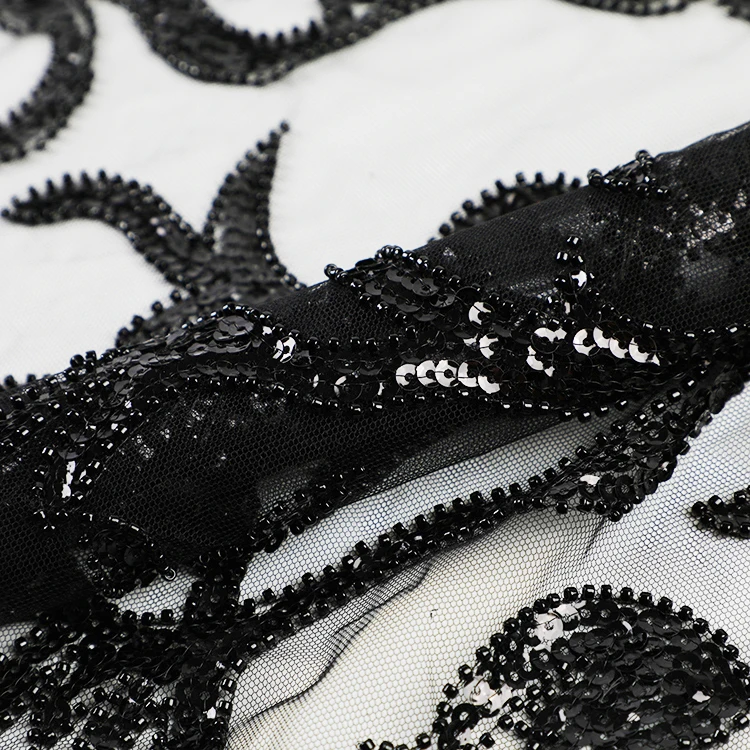 亚马逊供应商时装设计黑色薄纱重弹力亮片串珠婚礼蕾丝面料现货