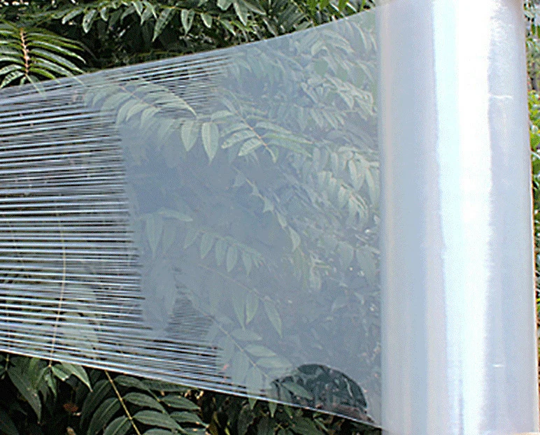 Clear safe plastic polyolefin heat shrink film for bottle packing.JPG