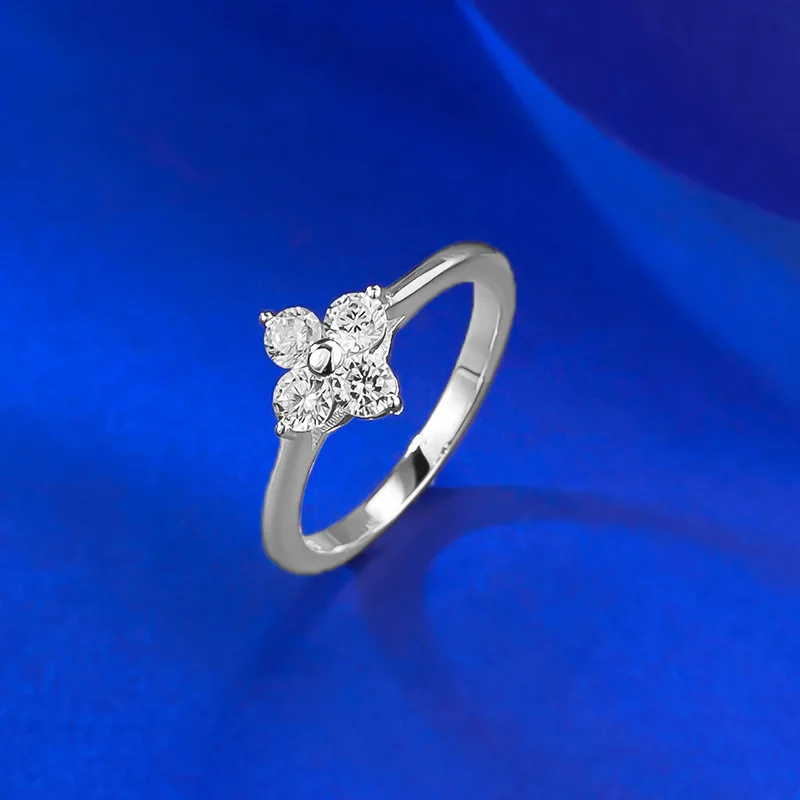 Small Fresh Style S925 Silver Ring Live New Four-leaf Clover with Geometric Lab Diamond Lucky Grass French for Party Gift
