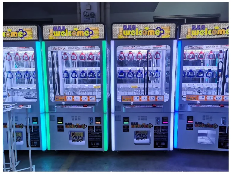 Shoe Store Gift Prizes Key Master Vending Machine The Key Master