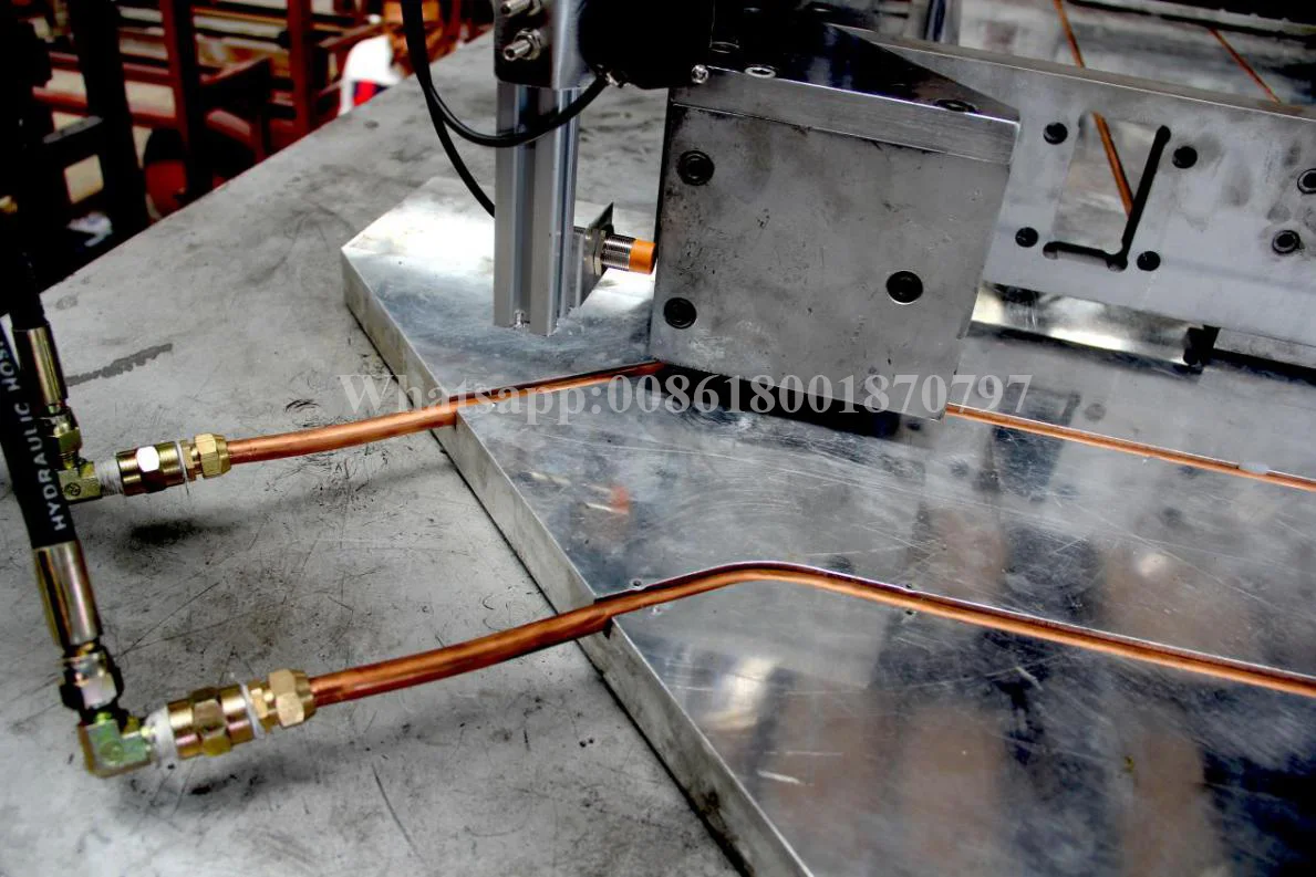 vacuum forming machin7.jpg