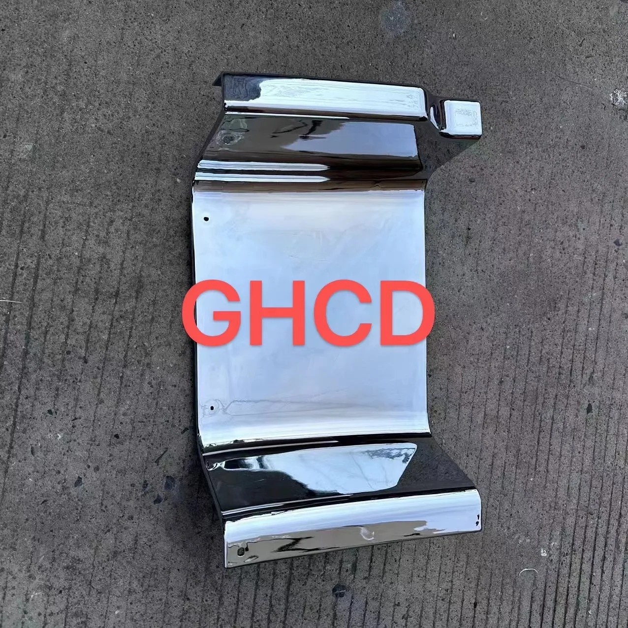 GHCD New Product/high Quality/factory Price Chrome-plated Step Cover for Japanese Truck New GIGA 2018-ON manufacture