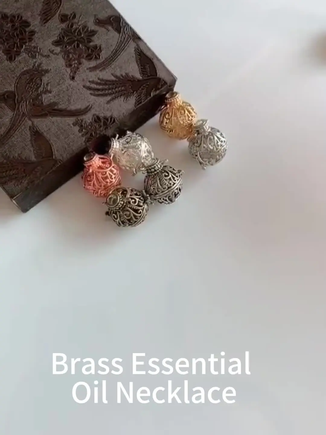 Aromatherapy Perfume Essential Oil Necklace - Gift for Women