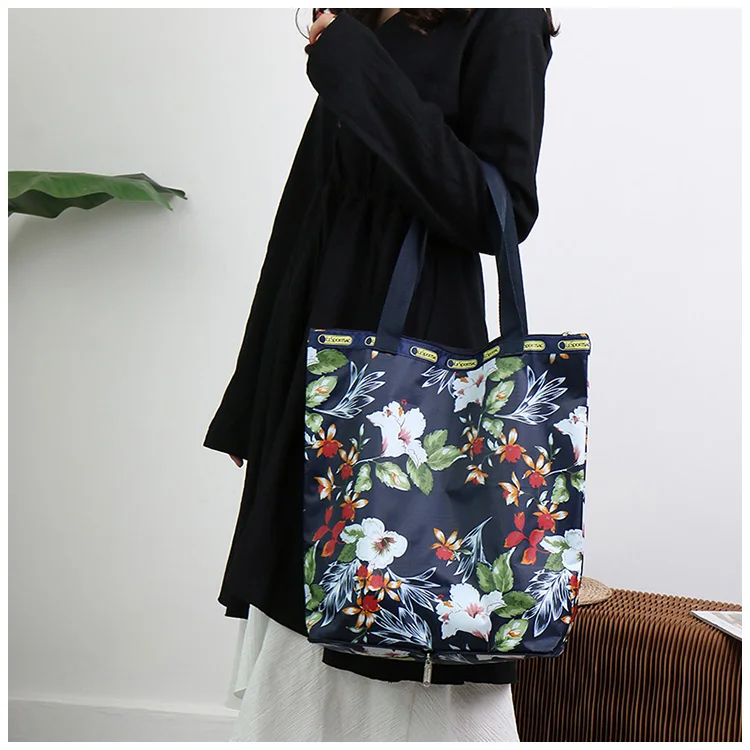 luxury shopping bag (12).JPG