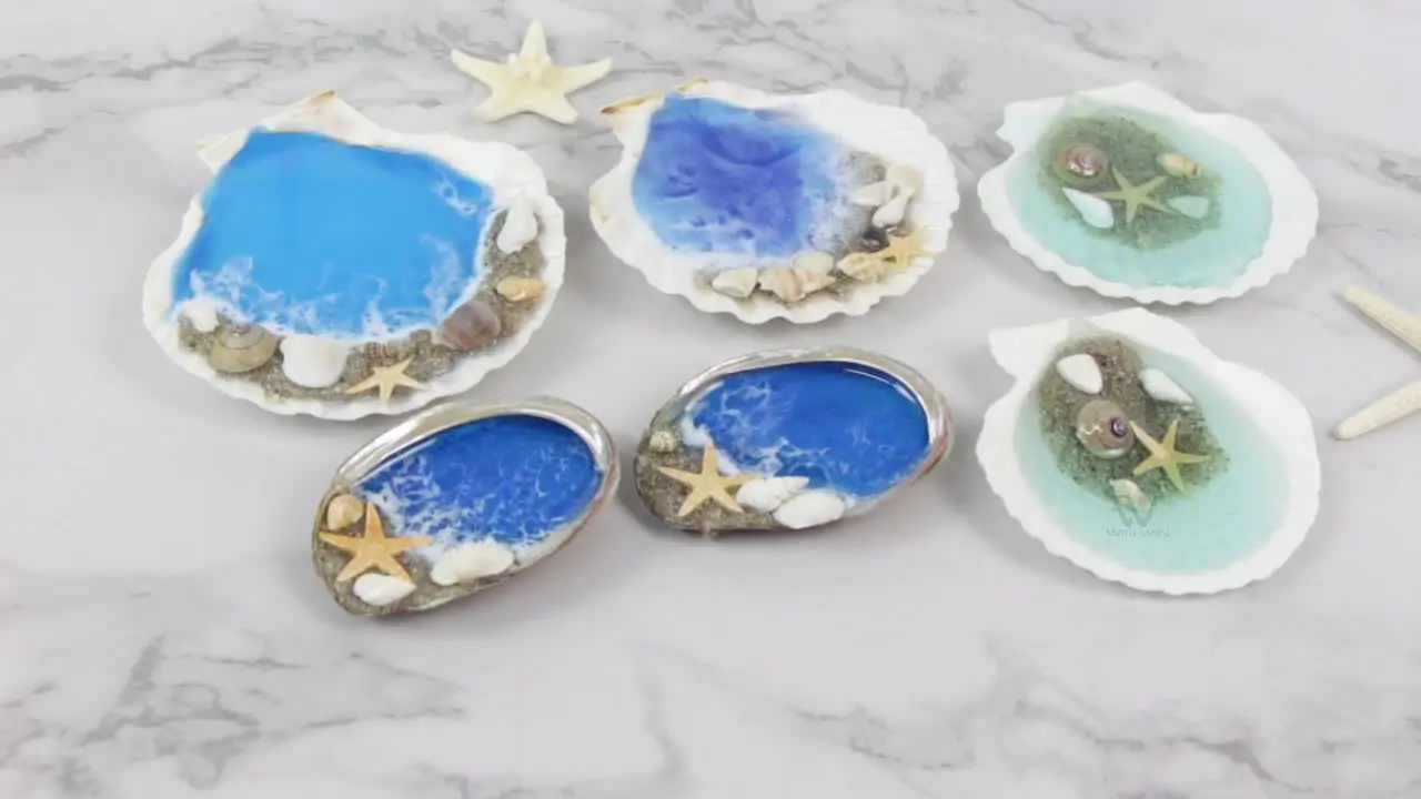 Handcrafted Resin Ocean Wave Art - Eco-Friendly Beach Decor