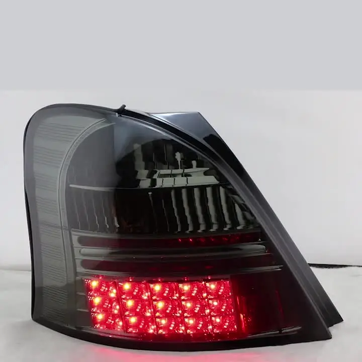 TYPY車のテールランプトヨタヤリス用リアランプ修正LEDテールライト