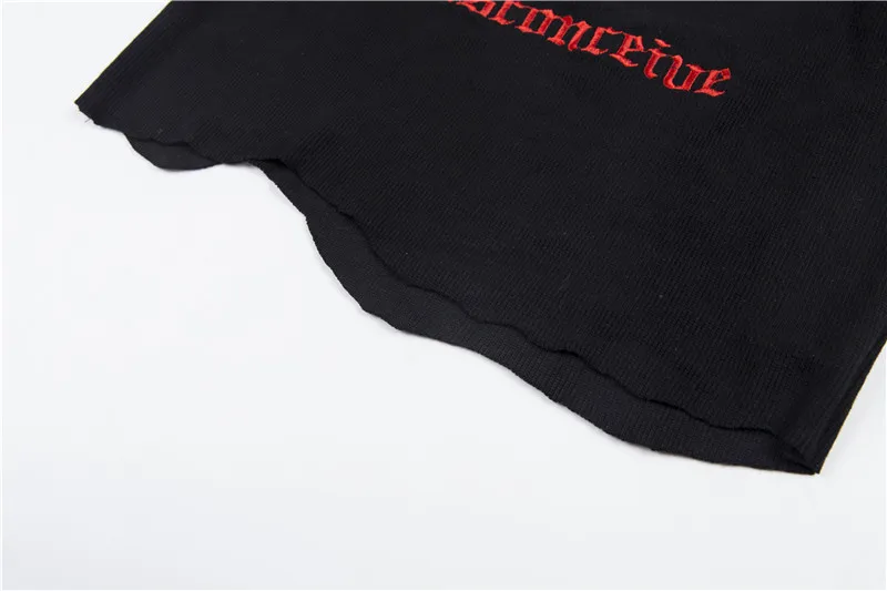 2020 Dropshipping Pin Embroidery Letter Black Crop Summer  Sexy Tops for Women Clubwear Gothic Punk Ripped Tank Tops