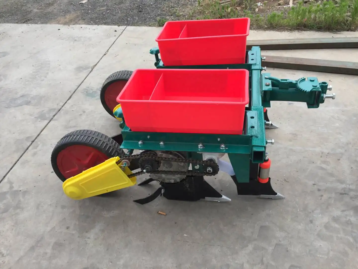 New Walking Tractor Precision Corn Seeder Agricultural Small Corn ...