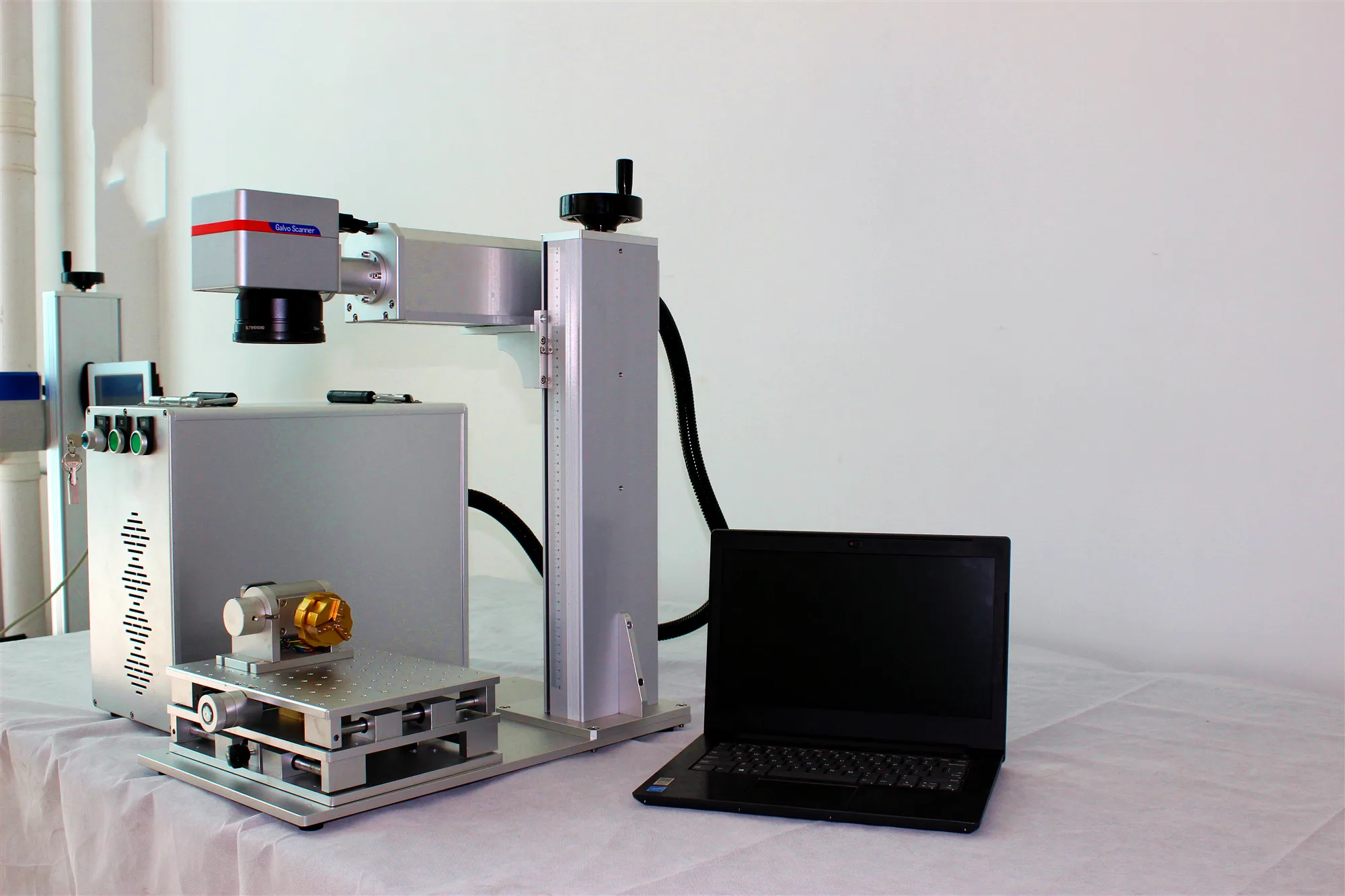 Portable Mini Laser Marker 20w 30w 50w Fiber Laser Marking Machine Qr