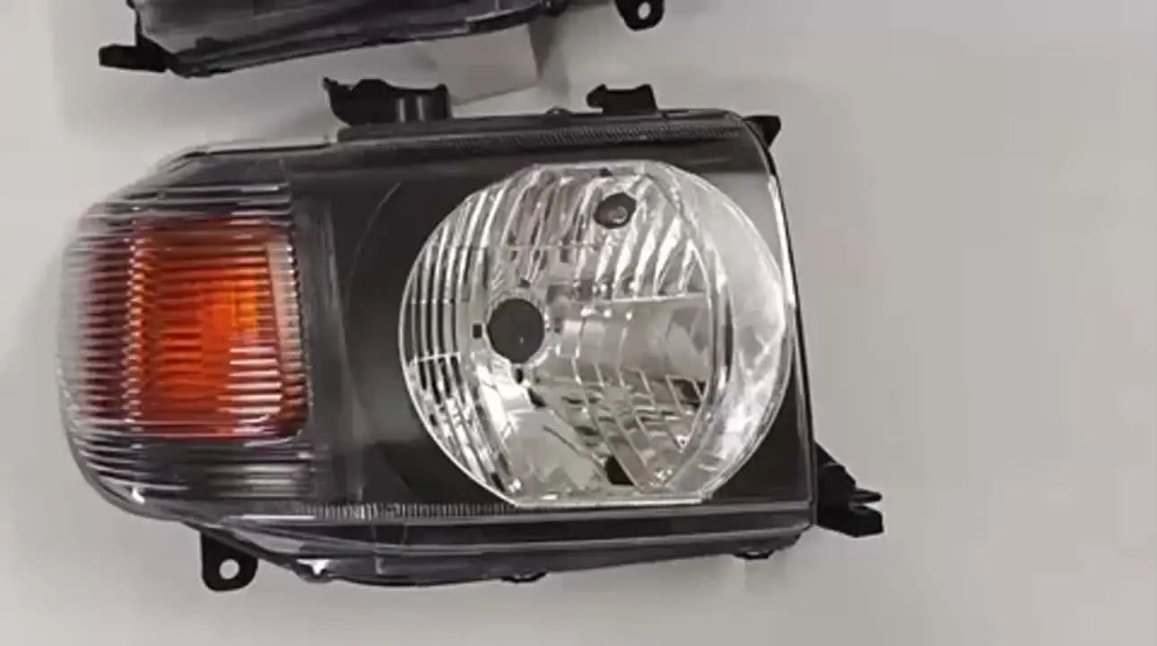 YBJ OEM 81170-60C20 81130-60C40 LED Headlight for Toyota LC79