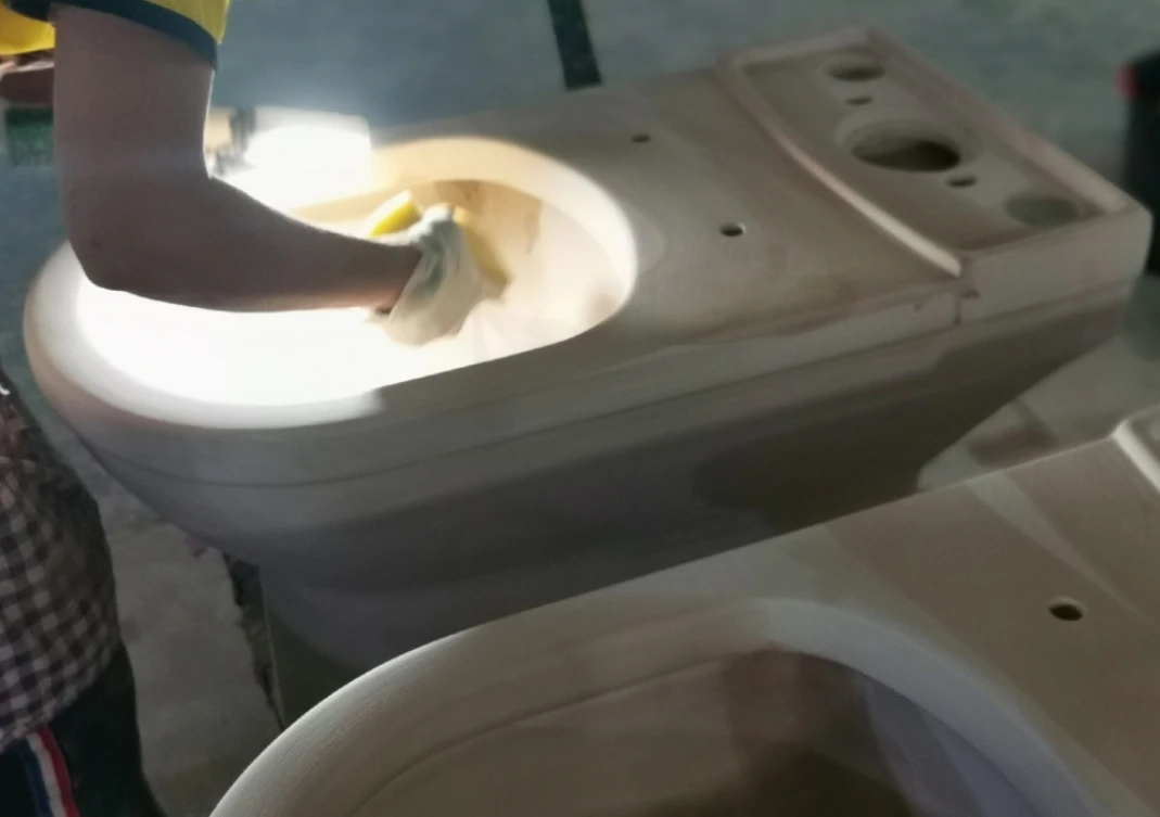 New Design European White Ceramic Bidet Toilet Buy Bidet Toilet Seat