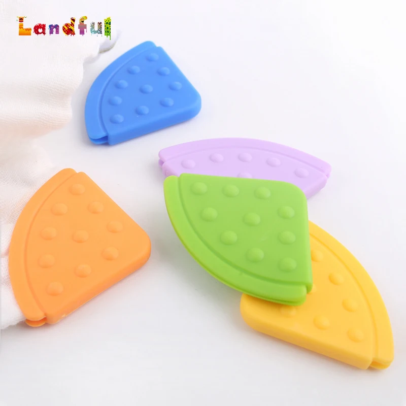 Eco Bpa Free Baby Chewy Adapter Sew in Silicone Corner Teether Baby