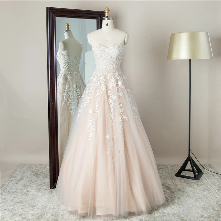 2020 New Design Embroidery Sweetheart Floor Length Ball Gown 6 Layer 