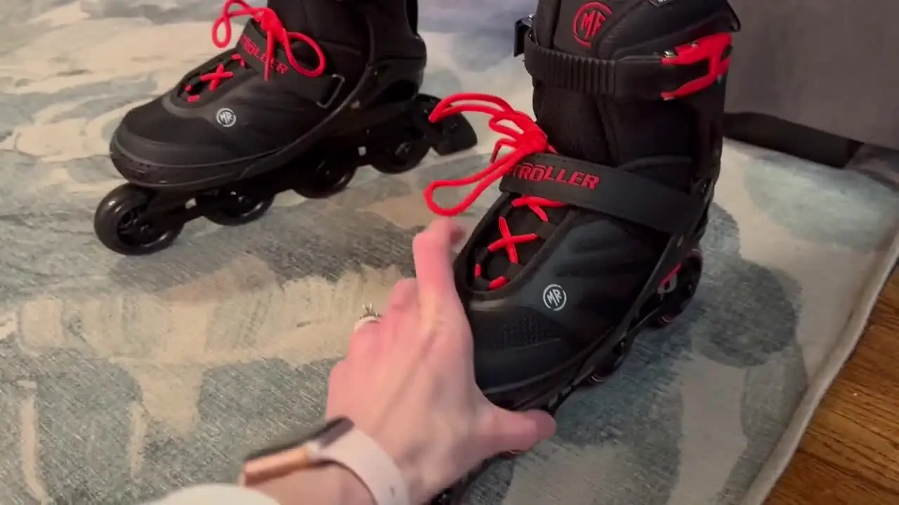 OEM ODM Custom Logo Outdoor Adjustable Sizes Roller Skates Boys Girls High  Rebound Carbon Alloy PU Wheels Leather Sole Flashing, image size:1280x720