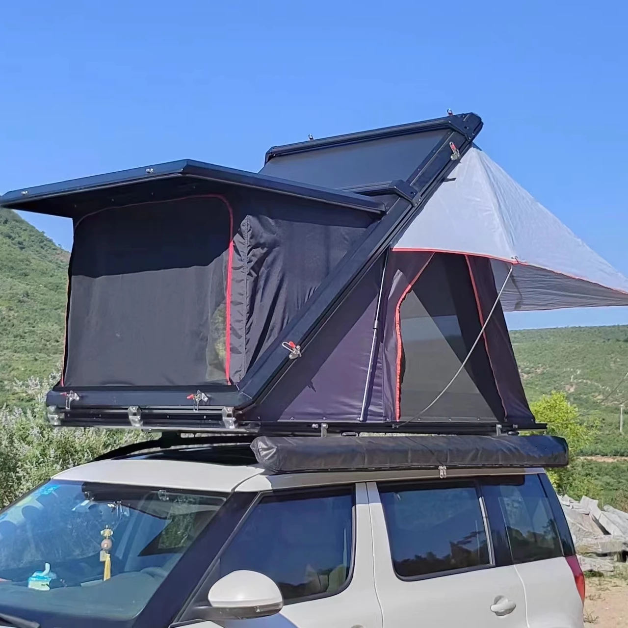 Camper Trailer Rooftop Tent Car Truck 4x4 Camping Car Top Auto Roof 