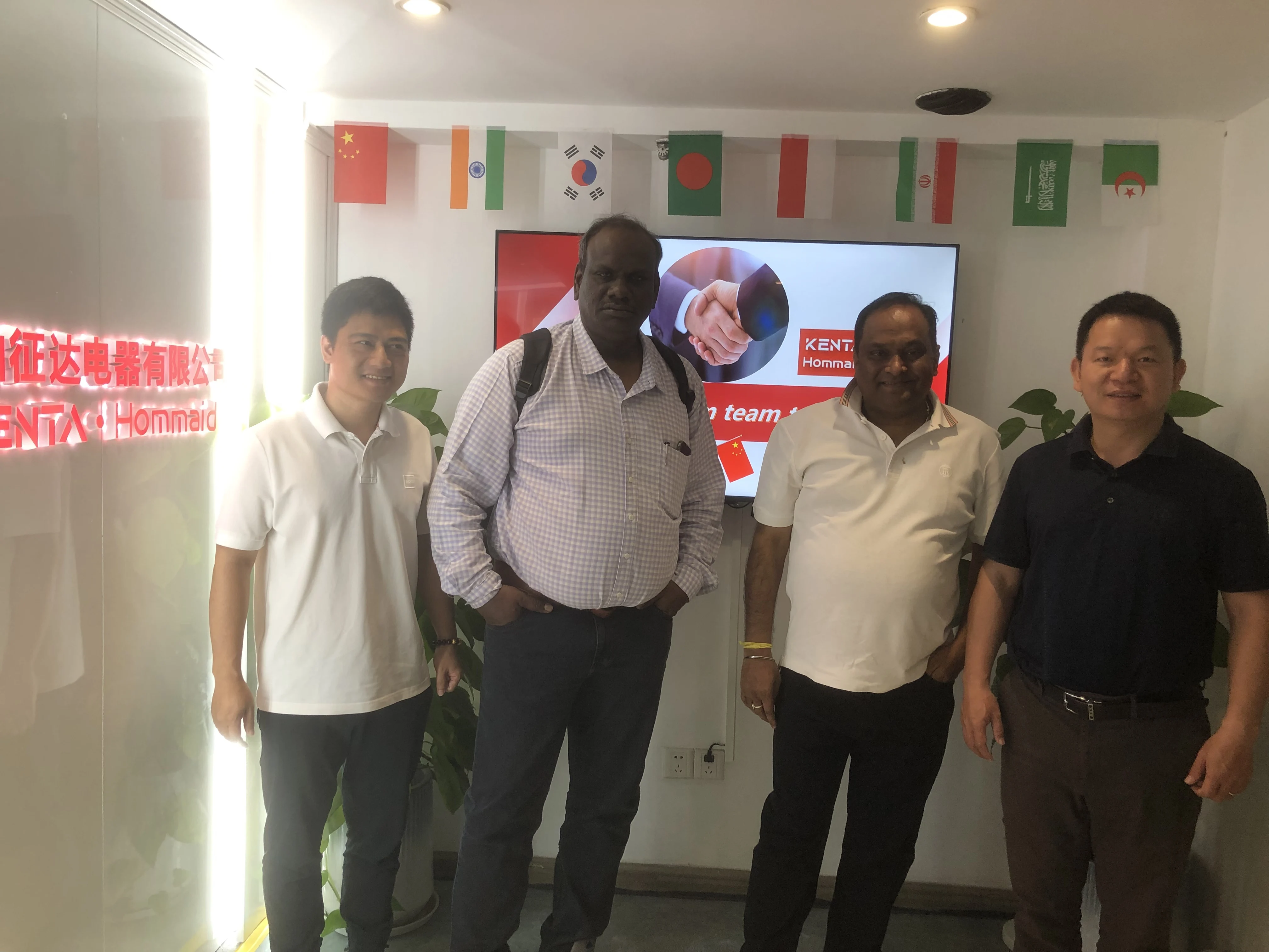 Indian Giants Visit Kenta Factory 2