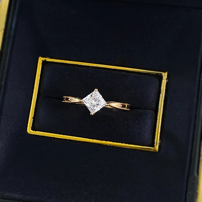 S925 Silver Mini Diamond 5*5mm Princess Square Ring Trendy Wedding Ring Rhodium Plating Featuring Lab Diamond Ring
