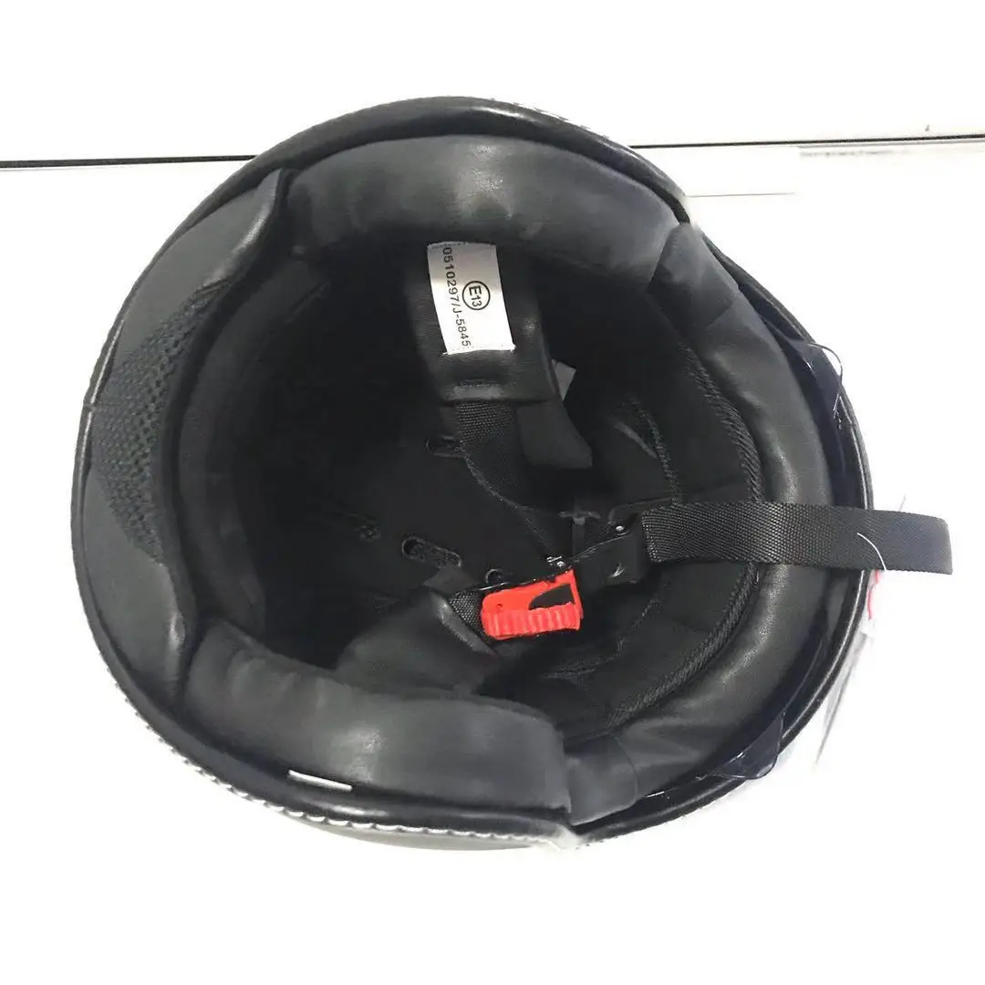 Certificate Ece 22.06 Motorcycle Helmets Model 818 With Stock Ready For