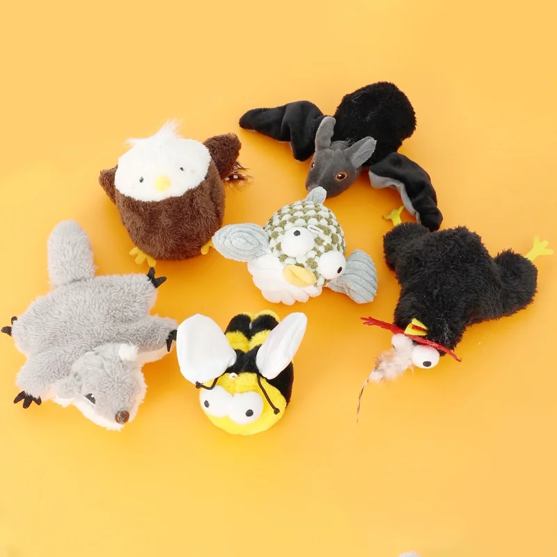 Wholesale Eco-Friendly Rechargeable Electric Flying Rat Toy for Cats Simulation Woodpecker Swing Wing Sound Shaking Bird Plush