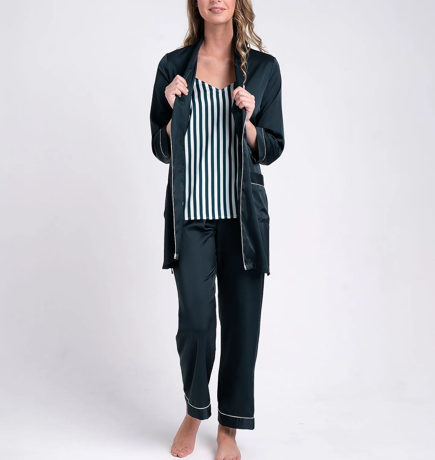 
Dark Green And Royal Blue Long-Sleeve ladies sleepwear Three-Piece With Pin -striped Camisole Women Sleep Wear Set 