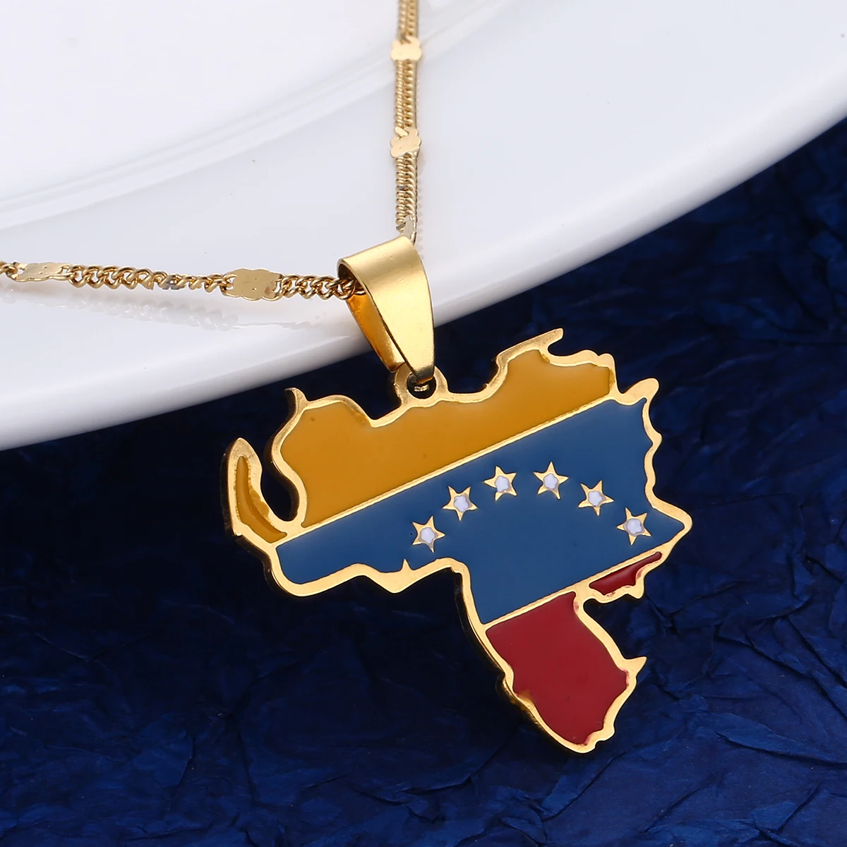 SWAOOS Venezuela Map Flag Pendant Necklace Trendy Venezuelan Map Chain Jewelry