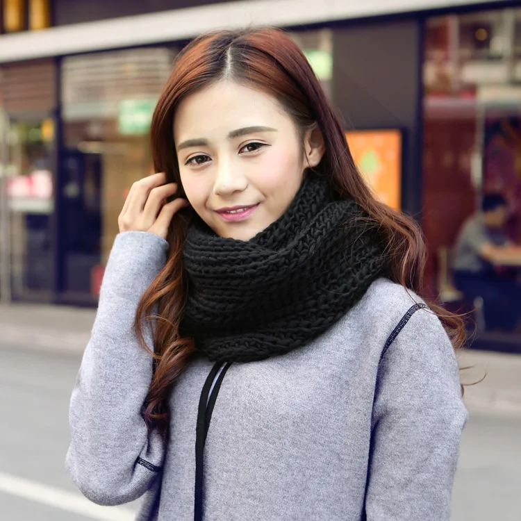 knit scarf (2).jpg