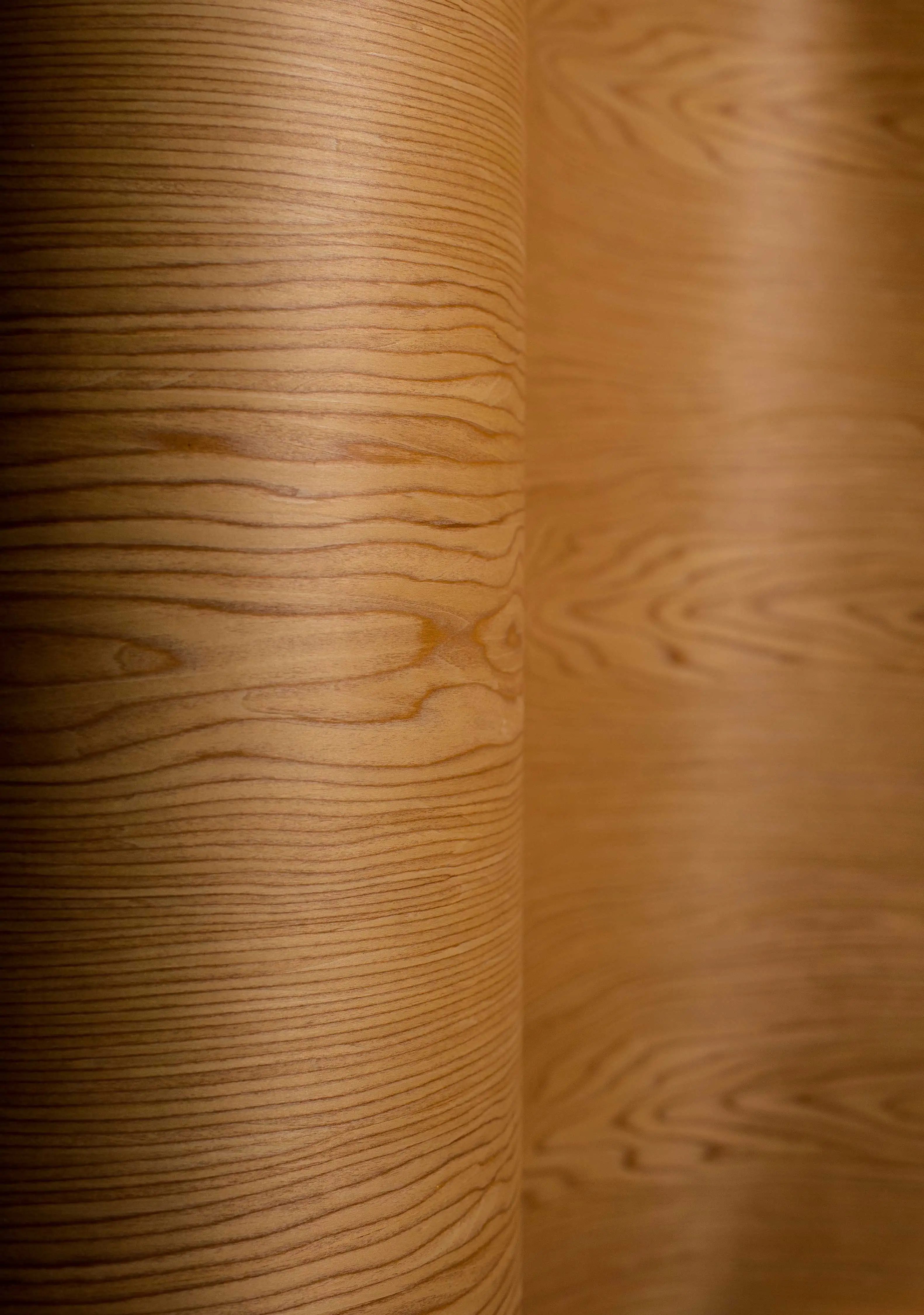 Cherry Flat Grain Engineered Wood Veneer Wall Decoration Paper Wall