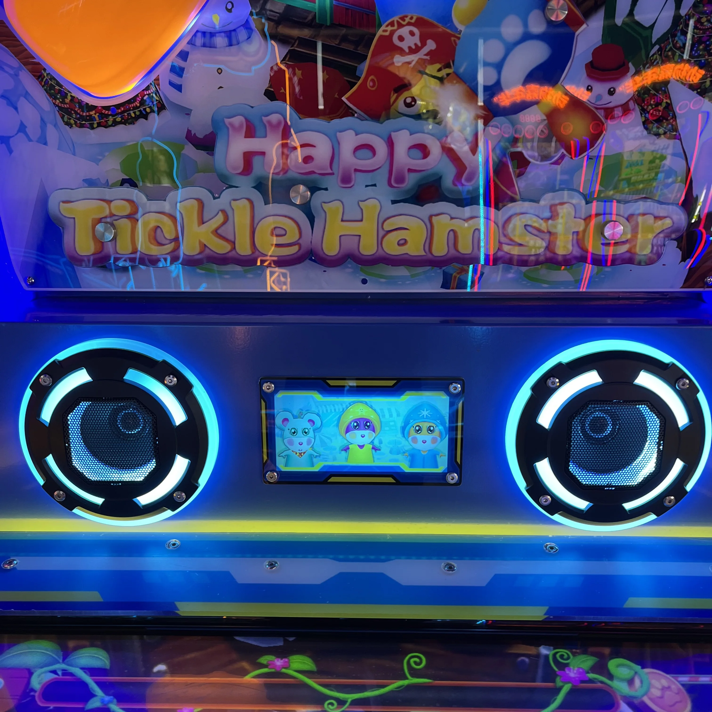 Rickle Machine Happy Tickle Amster Coin-Operated Game Machine for Kids Indoor Mystery ...
