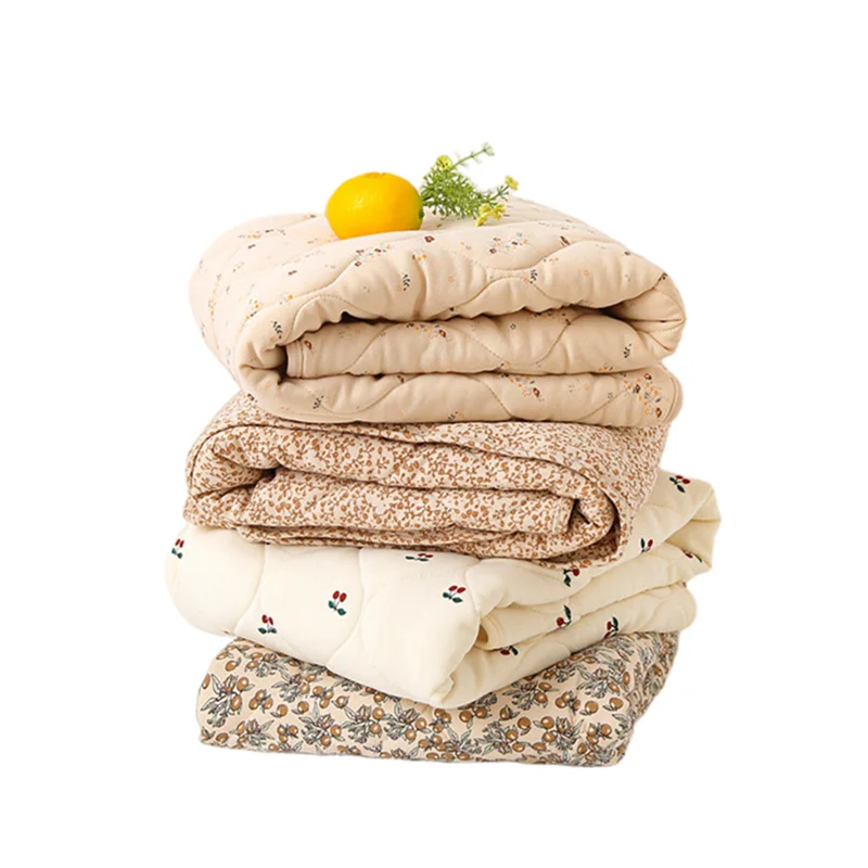 85*100 Cotton Quilted Baby Blanket Autumn Winter Cover Quilt Newborn