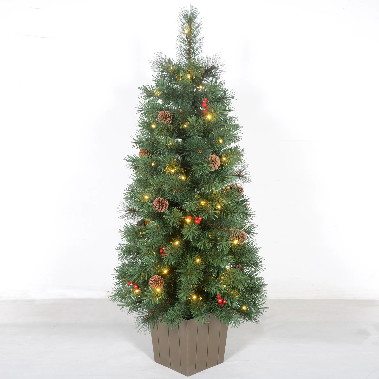 Yiwu Merry Tree 3ft Indoor Christmas Tree Top Customizable Size with Warm White LED Lights for Indoor Decoration details