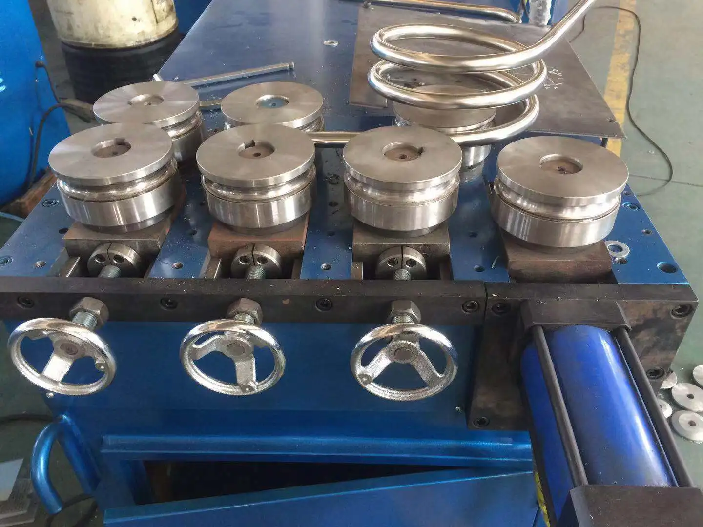 新七轮滚动弯管机 jy-60m-l7