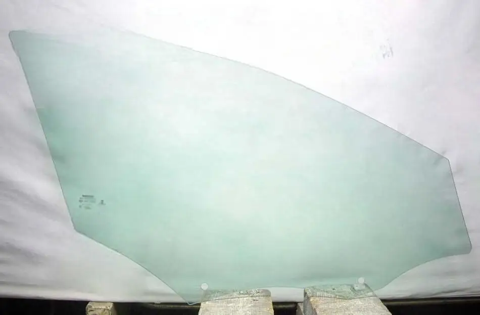 Volvov40 Windshield Glass Sunroof Car Glass Auto Glass Car Parts