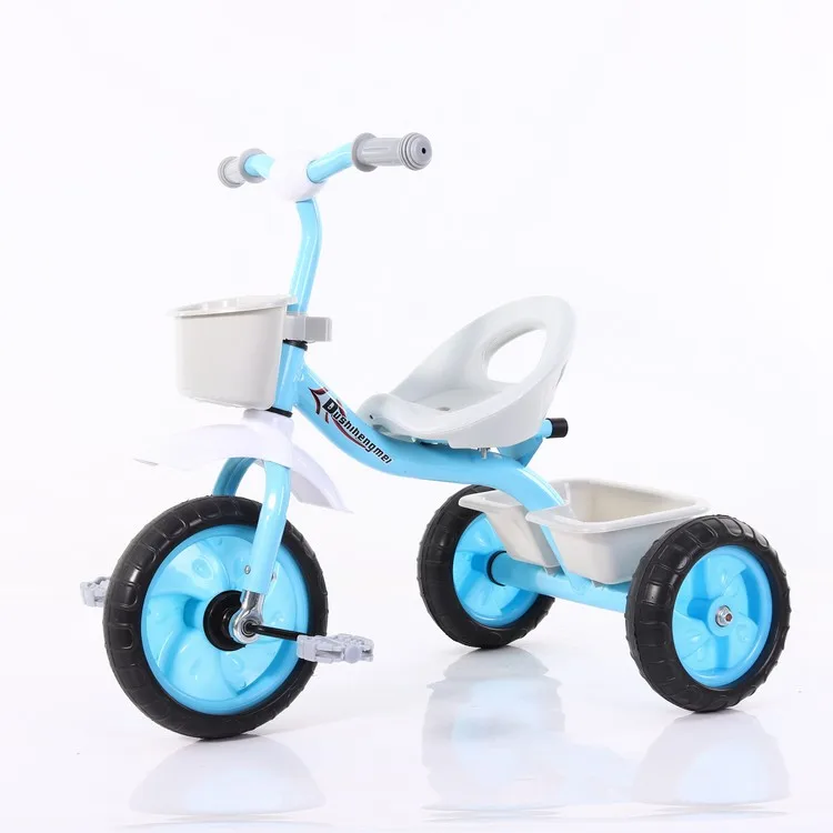 pedal tricycle