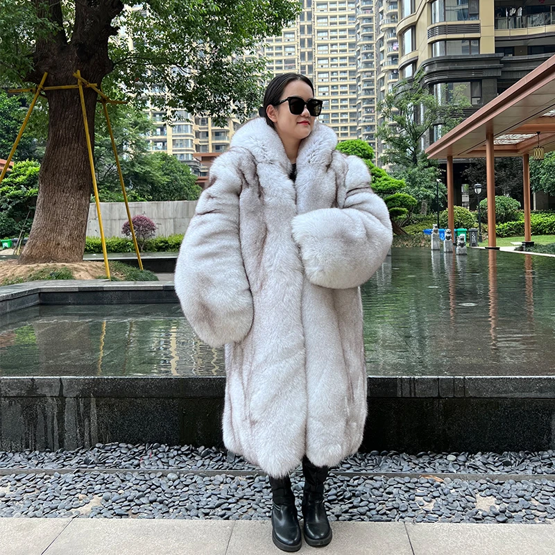 Heavy fur coat hotsell