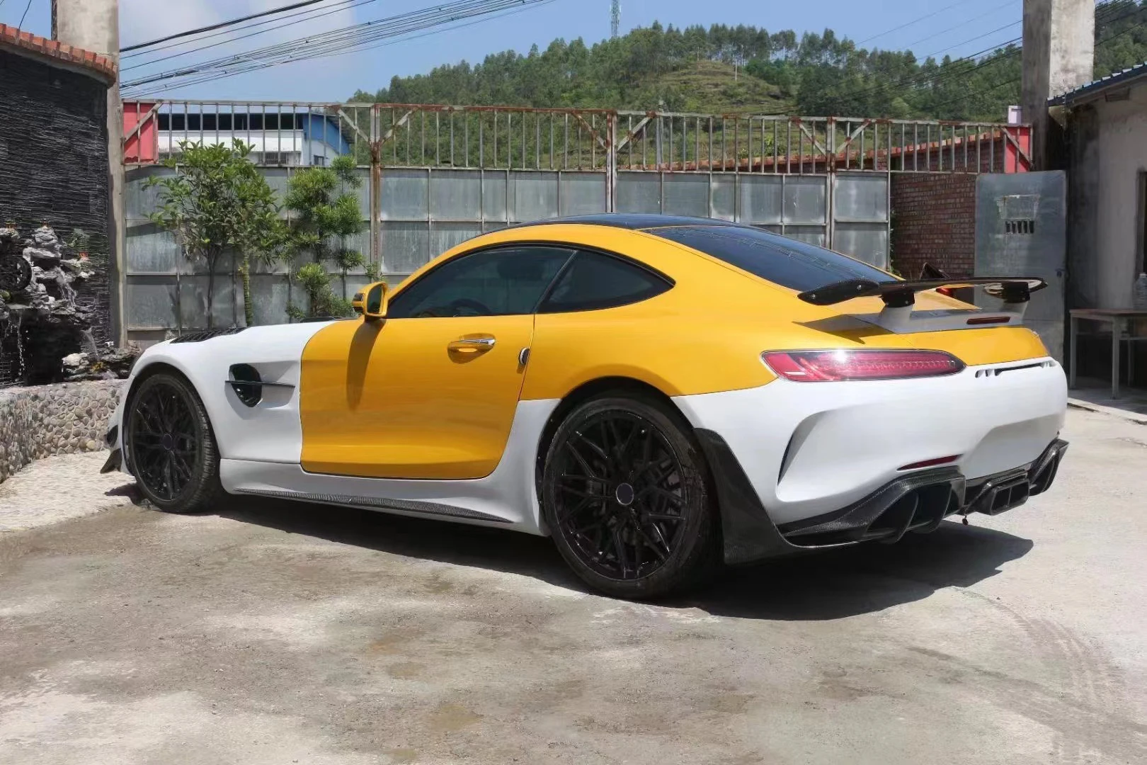 Gtr Facelift Body Kit For Amg Gt Conversion Half Carbon Front Bumper