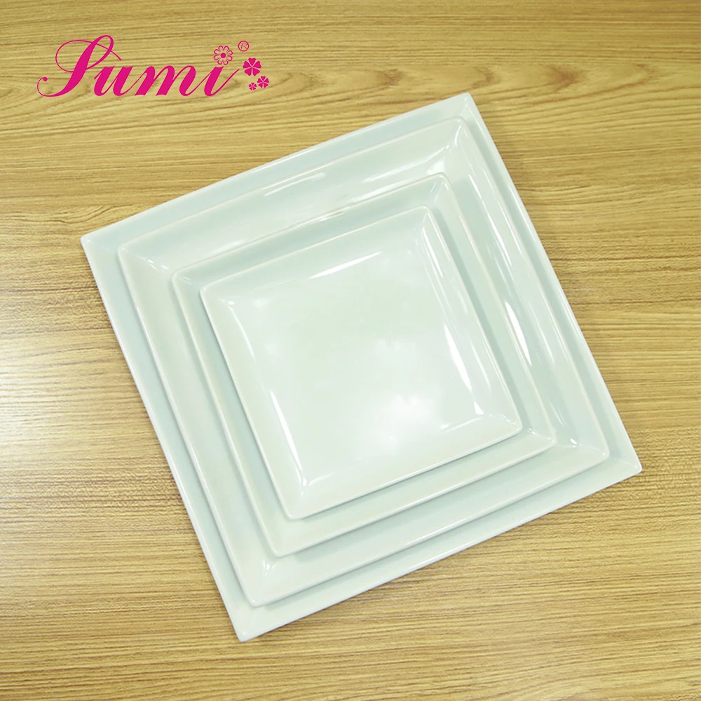 white-ceramic-plate-for2