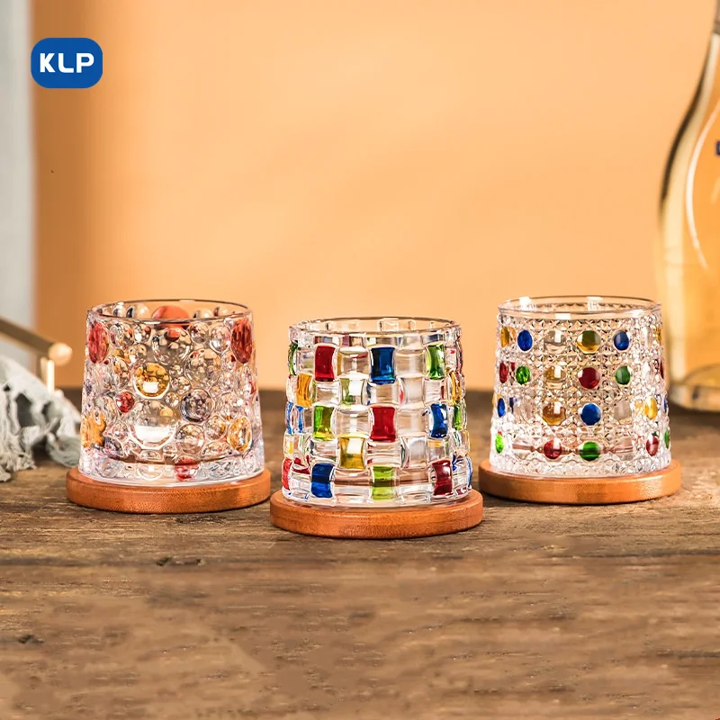 klp 1pc rotatable whiskey glass tumbler with hand