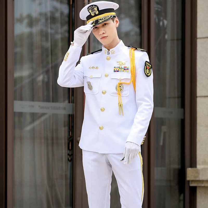 美国海军军官商人穿着白色制服的海军军服军装