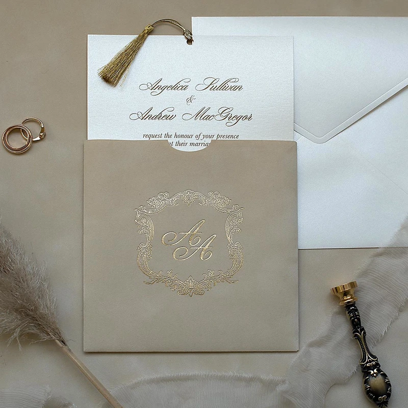 velvet envelope01.jpg